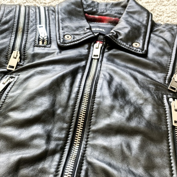 100% DIESEL ORIGINAL MENS MEDIUM - Picture 9 of 16